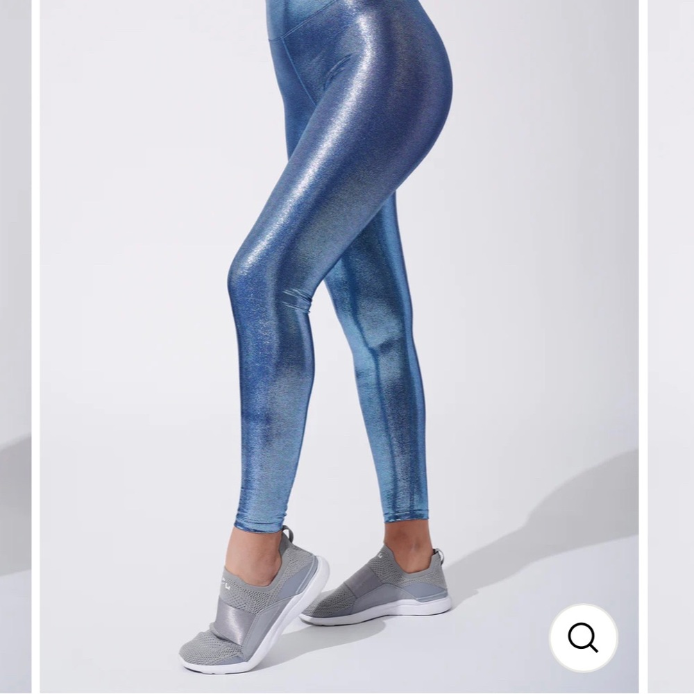 Heroine Sports Marvel Leggings in Titanium Blue (Size M) - bra sold separately